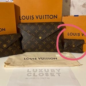 SOLD❌ *NEW* Louis Vuitton Small Pouch Monogram